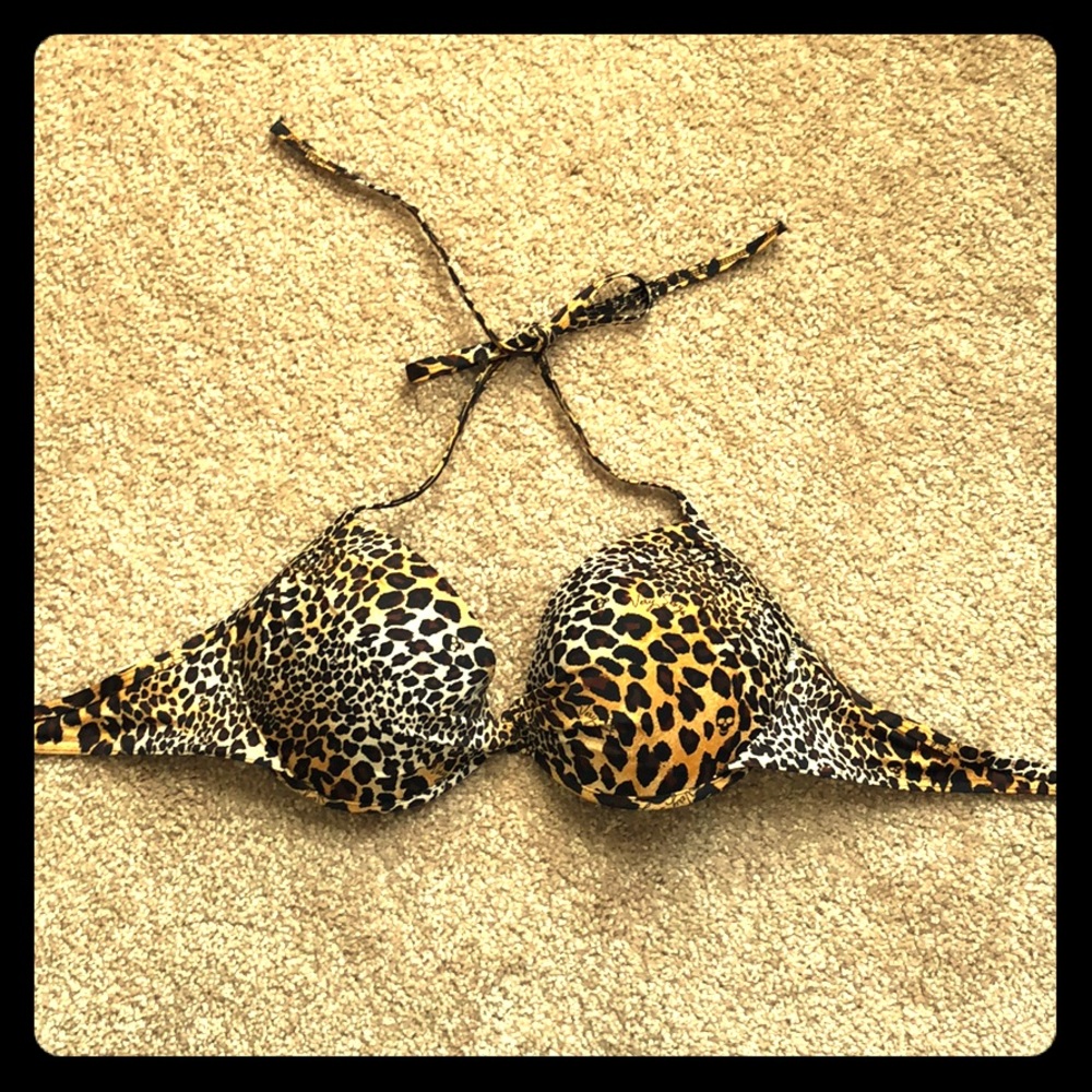 Leopard print wired bikini top